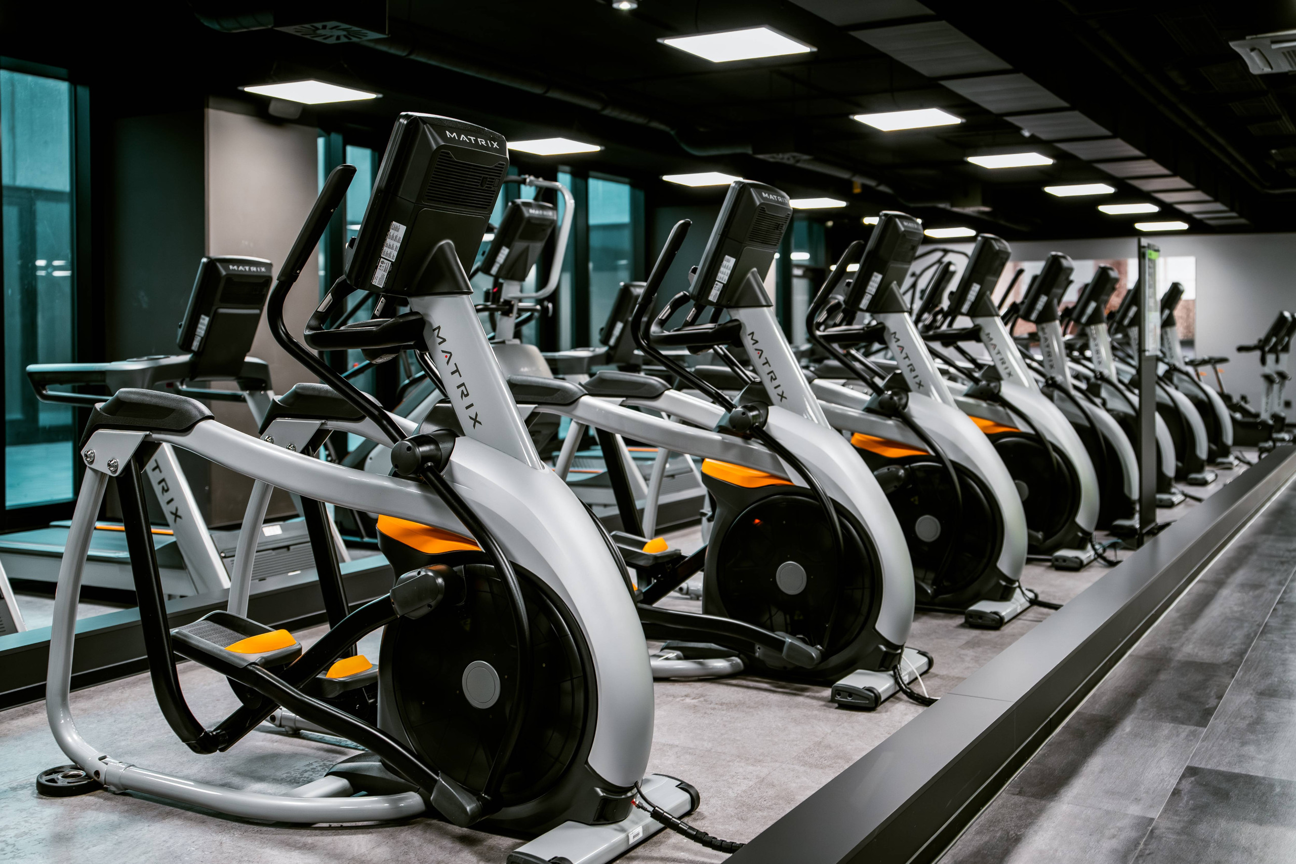 Dein Prime Fitnessstudio in Wien Landstraße|FIT/One - Fit/One